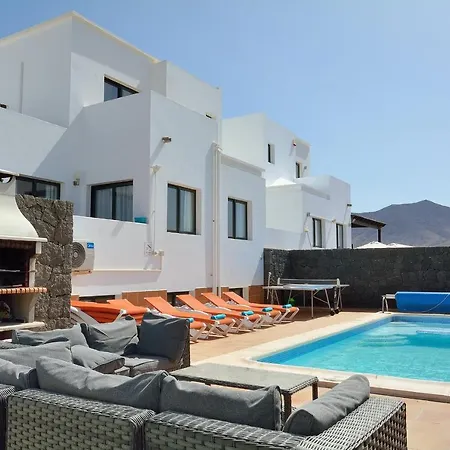 Вилла Casa Lottie - 5 Bed Private Pool Lanzarote *
